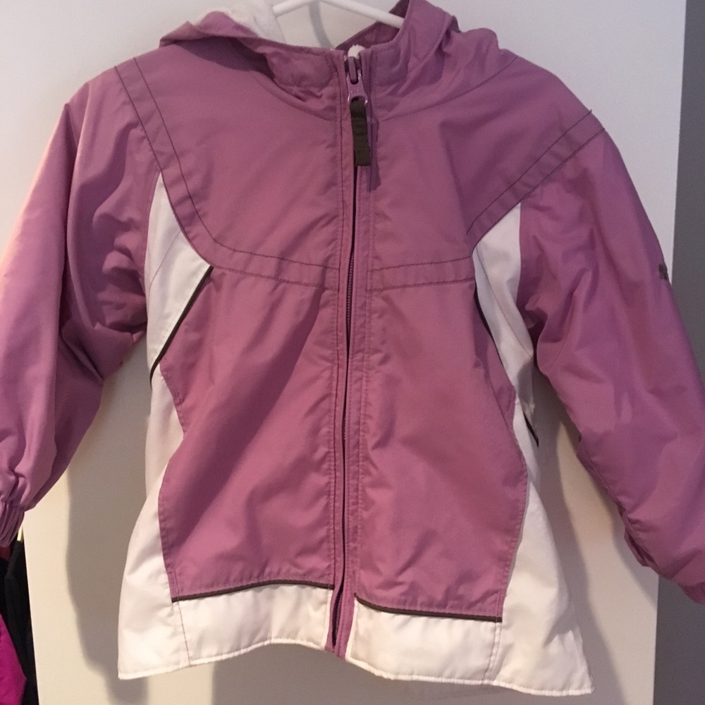 2t Columbia wind breaker.